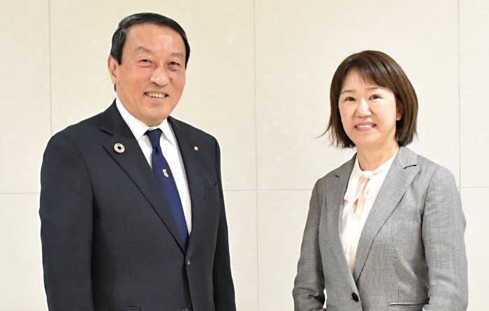 SUGI Holdings Co., Ltd. External Director Shigeyuki Kamino × Yoshiko Hayama